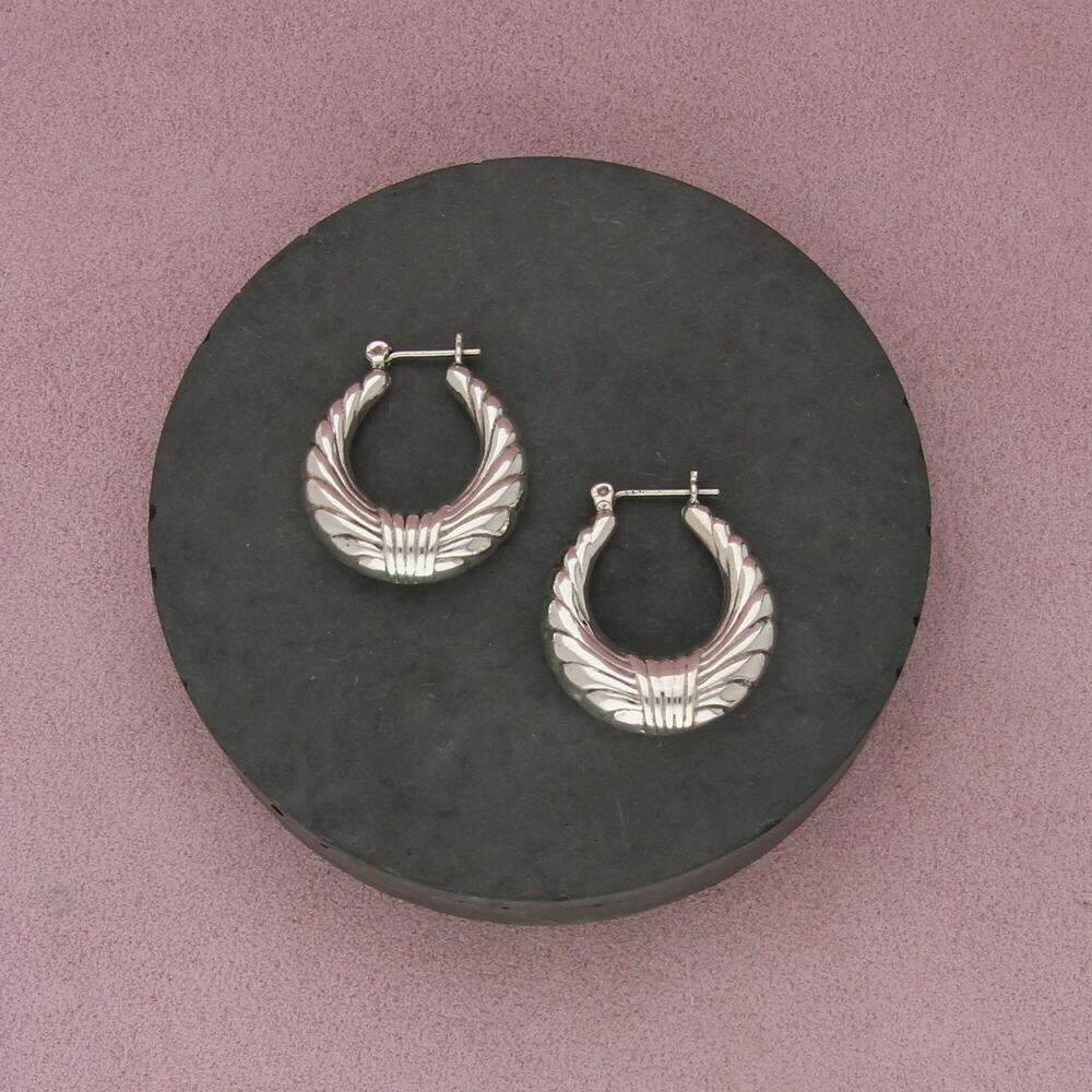 sterling silver vintage puffy scalloped snap-post hoop earrings